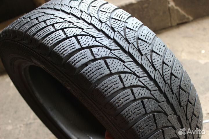 Gislaved Soft Frost 3 205/55 R16 94T