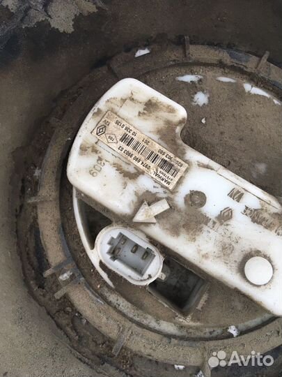 Бак топливный в сборе Renault Logan