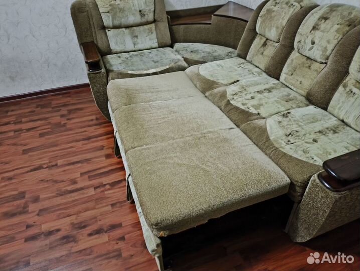 Угловой диван раскладной