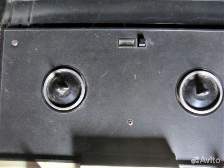 Катушечный транзисторный магнитофон Сатурн-201