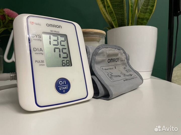 Тонометр Omron M2 Basic