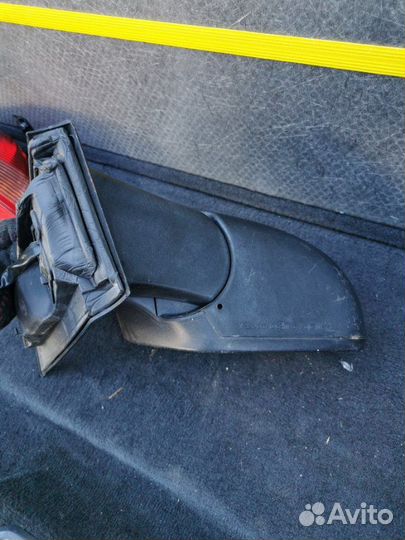 Зеркало заднего вида лев. перед. Ford Focus