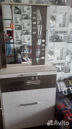 Прихожая бу