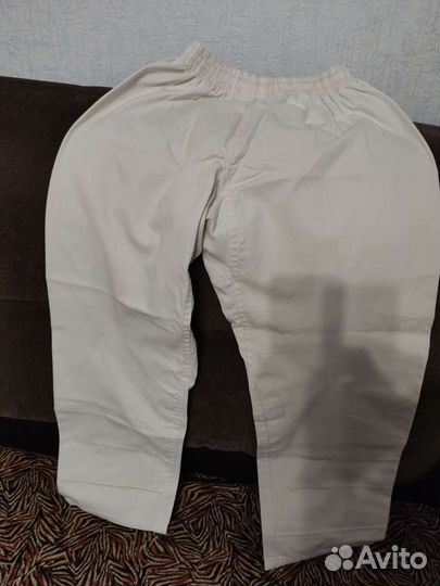 Спортивный костюм для тэхвондо