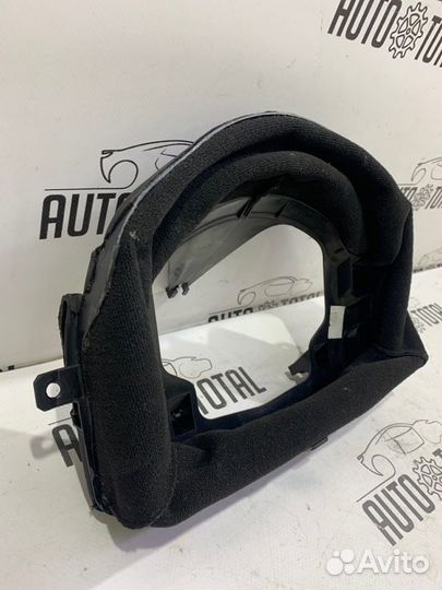 Кожух рулевой колонки Bmw 745 E65 N62B44 2004