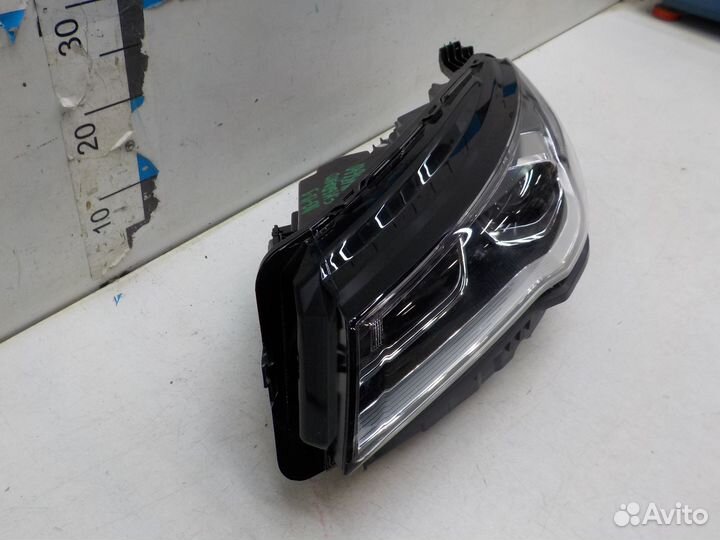 Б/У Б/У Фара левая Geely Emgrand 2018- 7051044800