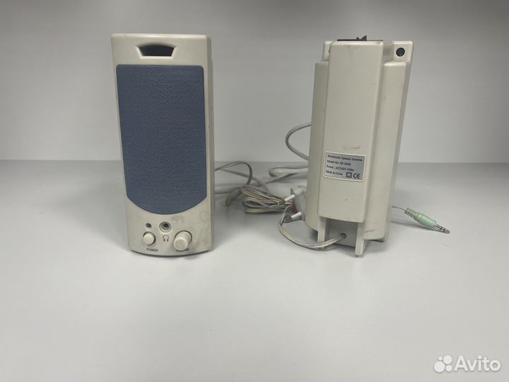 Колонки для компьютера Genius SP-205B