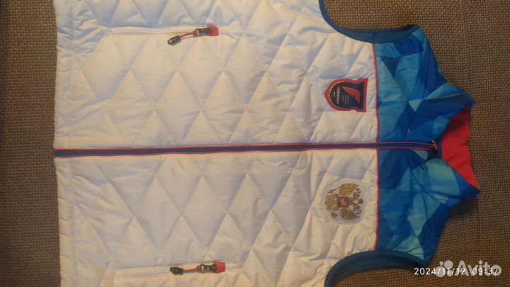 Безрукавка женский 46 48