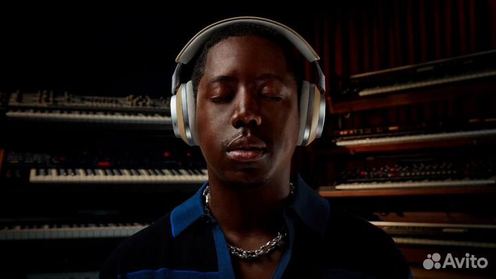 Беспроводные наушники Bowers & Wilkins Px8 Tan