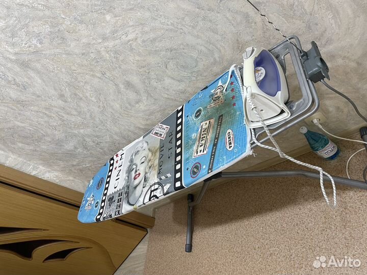 Утюг с гладильной доской