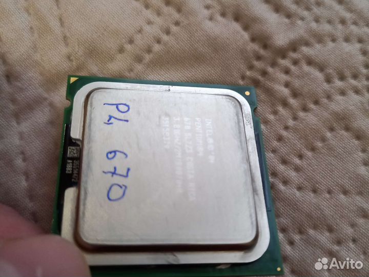Процессор Pentium 4 670