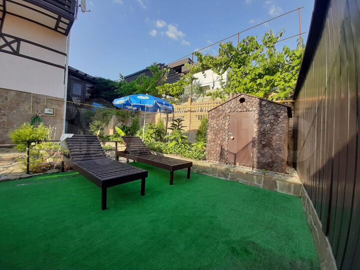 Дача 350 м² на участке 5,5 сот.