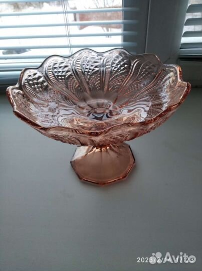 Ваза.цветной.хрусталь