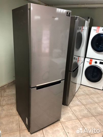 Холодильник samsung