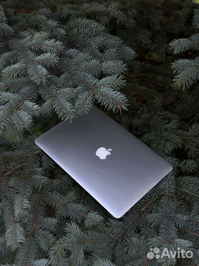 Macbook Air 13, 2017 (A1466)