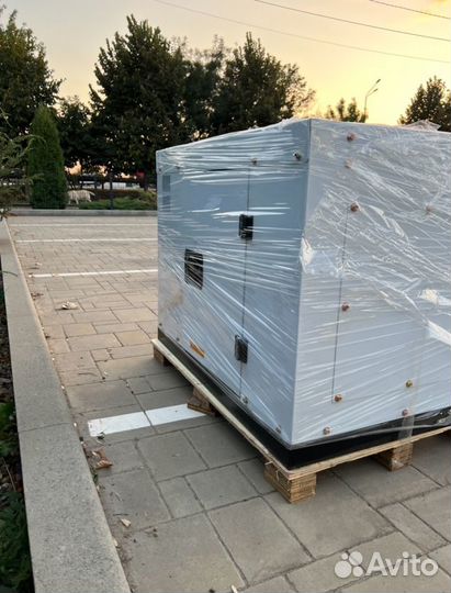 Дизельный генератор 12 kW g-power трехфазныйDG1300