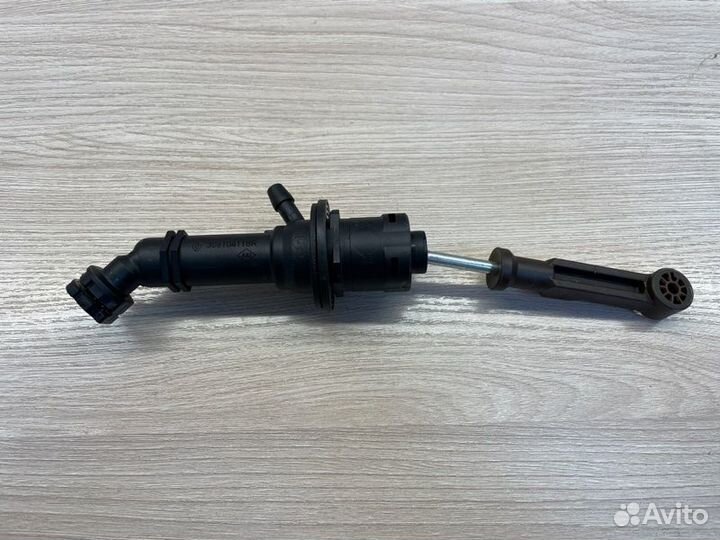 Главный цилиндр сцепления LADA X-Ray