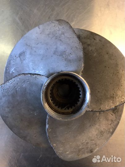 Винт для гидроскутера