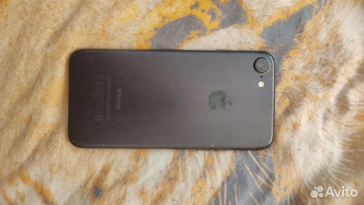 iPhone 7, 32 ГБ