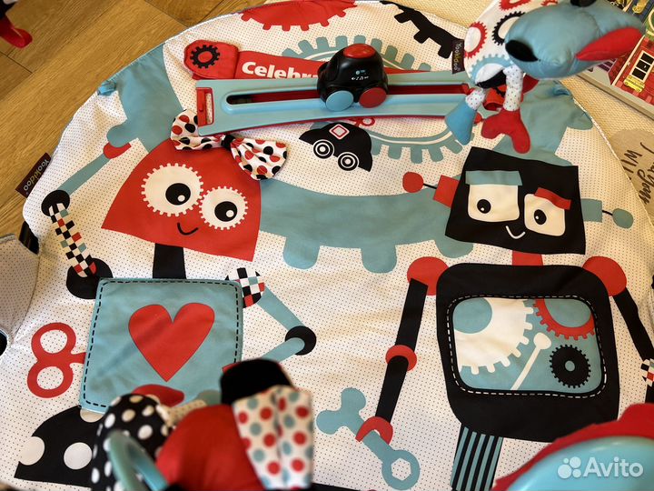 Развивающий коврик Yookidoo