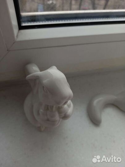 Фарфоровый сливочник,молочник, поильник