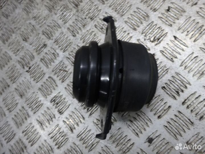 Опора двигателя Мерседес 164