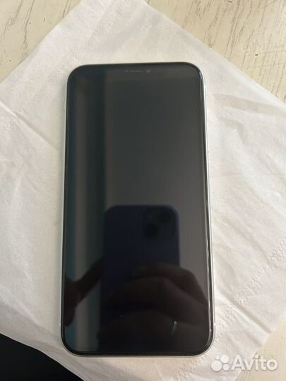 Телефон iPhone хр 128 гб