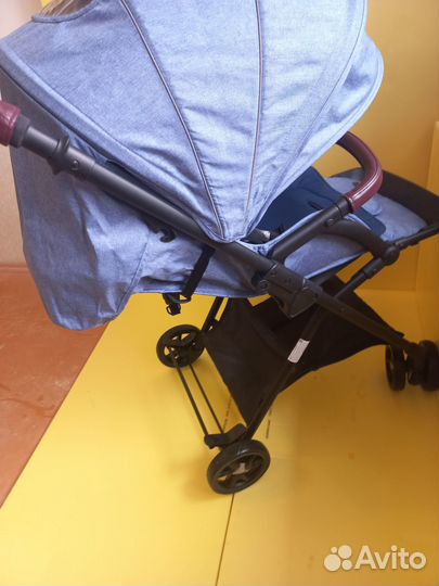 Прогулочная коляска McCan LIA