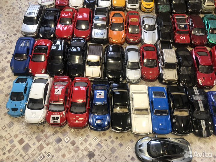 Машинки металлические