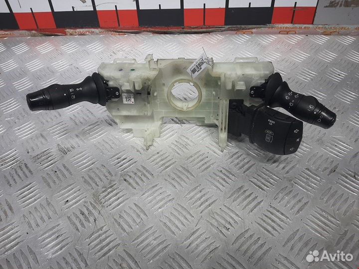 Переключатель для Renault Scenic 3