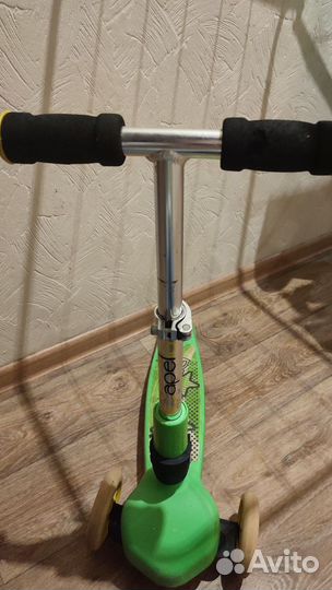 Самокат детский трехколесный