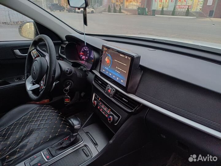 Kia Optima 2.0 AT, 2018, 200 000 км