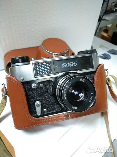 Плёночный фотоаппарат фэд 5