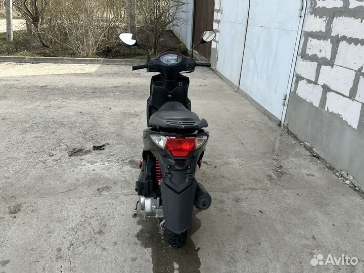 Скутер sym jet-4-125