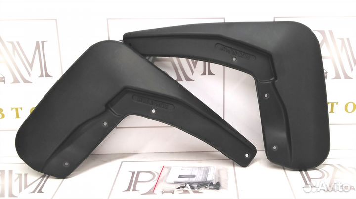 Брызговики передние Volkswagen Tiguan