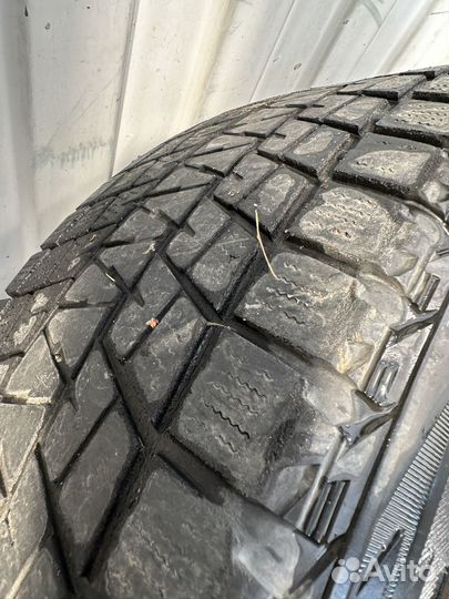 Bridgestone Blizzak DM-V1 225/70 R16