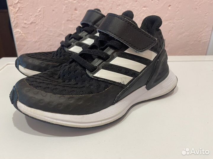 Кроссовки adidas(адидас)