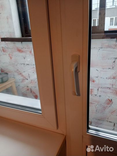 Балконный блок с дверью б/у