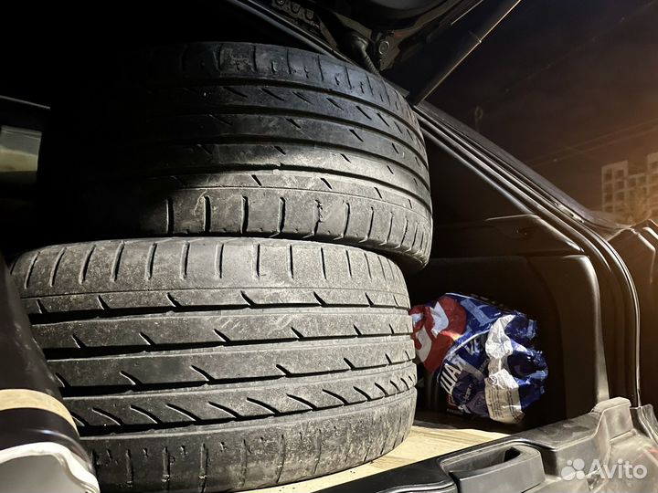 Yokohama Advan Sport V105 255/35 R19 и 285/30 R19