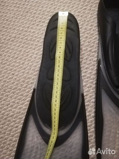 Гидрокостюм и ласты