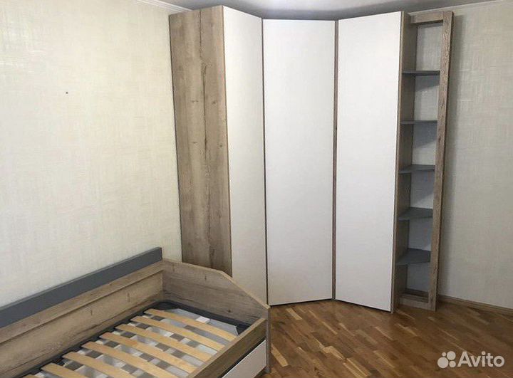 Шкафы на заказ распашные