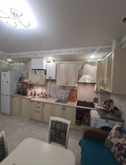 2-к. квартира, 78 м², 1/7 эт.