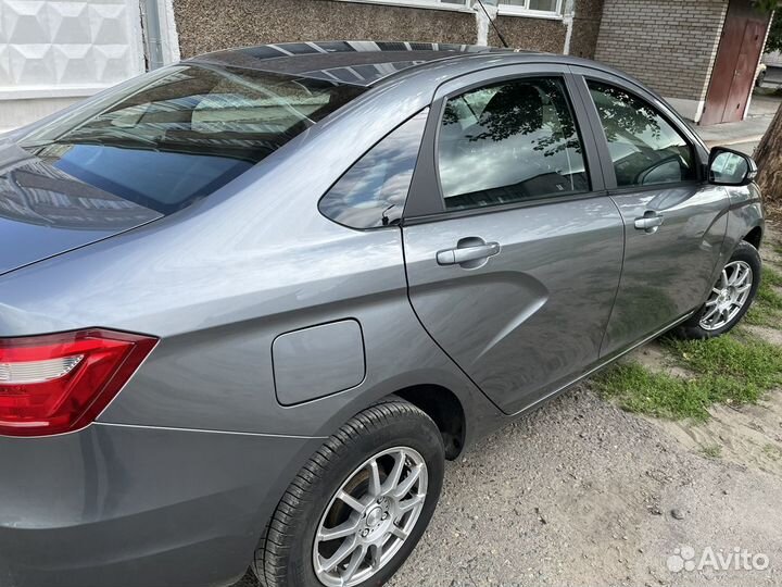 LADA Vesta 1.6 AMT, 2019, 6 500 км