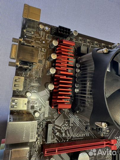 Комплект Intel Core I3 12100+Gigabyte B660M Gaming