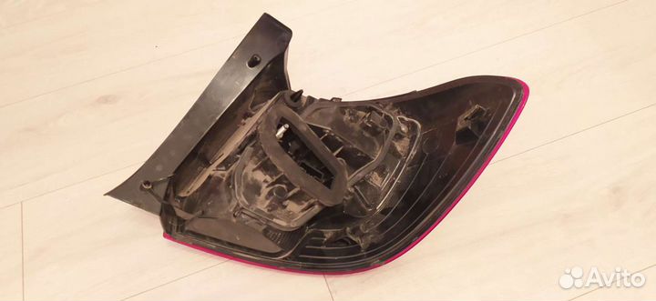 Задний левый фонарь Renault Sandero2