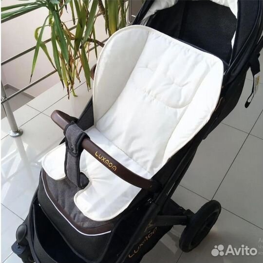 Коляска новая