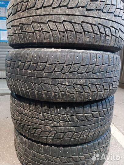 Michelin X-Ice 265/65 R17