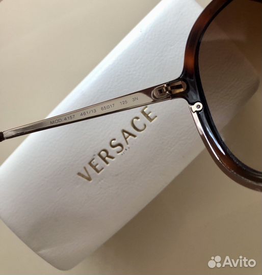 Солнцезащитные очки женские Versace