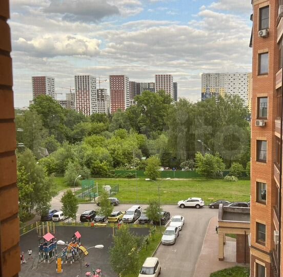 3-к. квартира, 81 м², 5/8 эт.