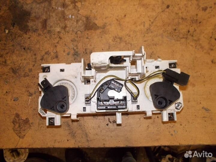 Блок управления отопителем (Fiat Albea)